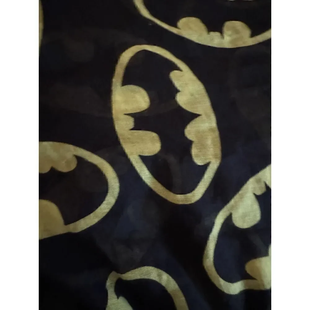 Xl scarf throw shawl batman bay logo yellow black bioworld